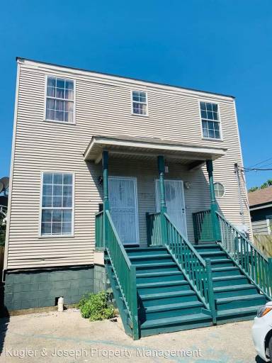 Main picture of 2612 Annette St