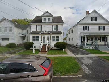 Main picture of 23 Wright Ave
