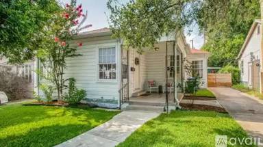 Main picture of 123 Allensworth St