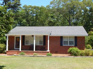 Main picture of 2333 W McCown Dr