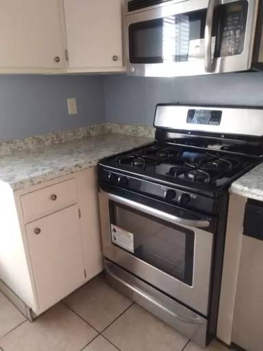Main picture of 3535 Rebecca Ln