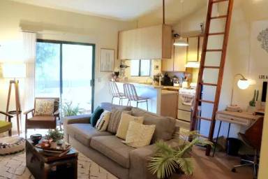 Main picture of 10965 Fruitland Dr