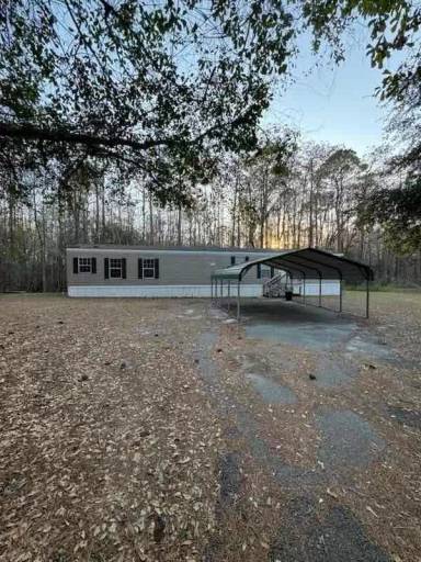 Main picture of 790 Live Oak Church Rd