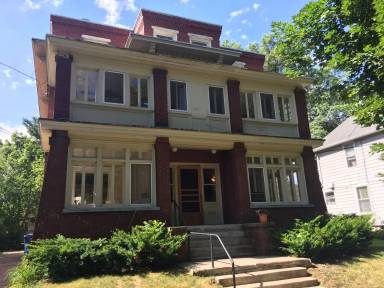 Main picture of 1620 Sherman St SE