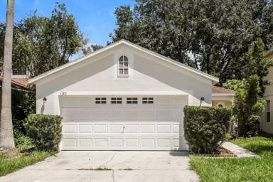 Main picture of 1120 Lake Shore Ranch Dr