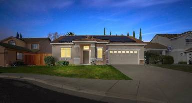 Main picture of 3140 Merrit Island Ct