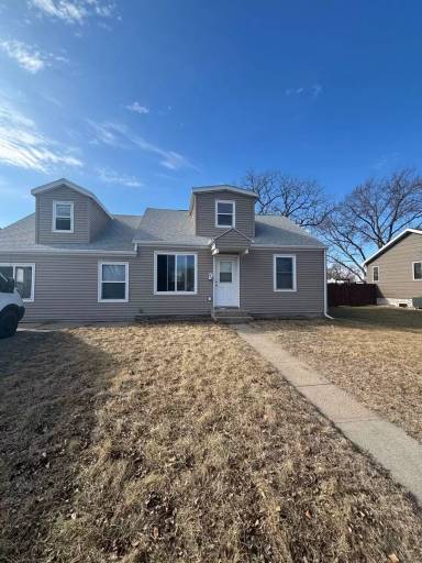 Main picture of 918 S 1st St