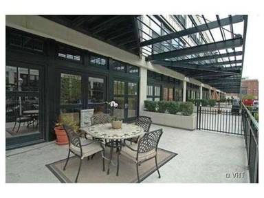 Main picture of 1000 W 15th St