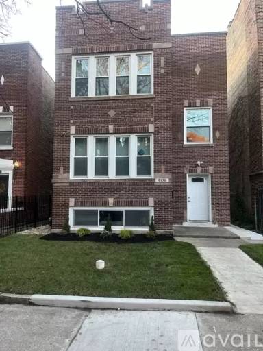 Main picture of 8106 S Langley Ave