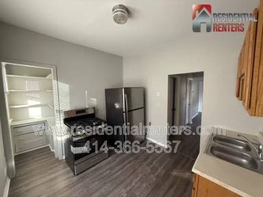 Main picture of 2135 N 44th St