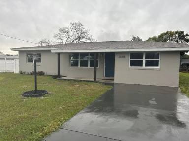 Main picture of 3610 Aston Martin Dr