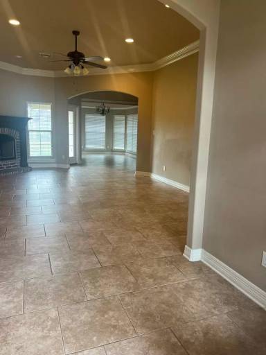 Main picture of 719 Saint Martin Ln