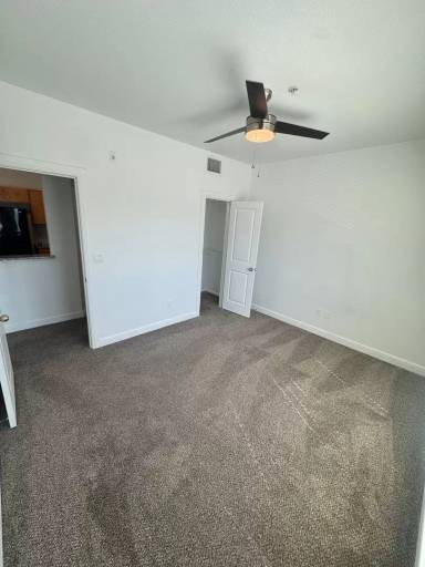 Main picture of 315 S Locust St