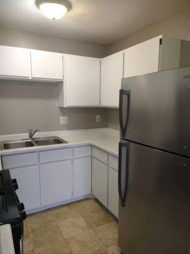 Main picture of 1403 4th Ave E