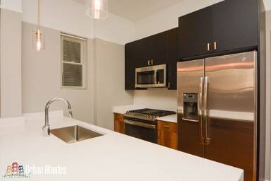 Main picture of 1836 W Augusta Blvd