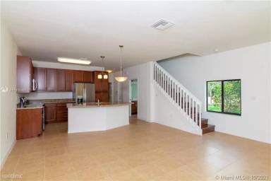 Main picture of Davie Junction