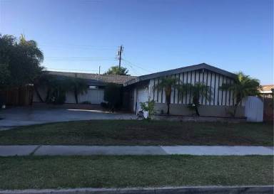 Main picture of 2549 W Lullaby Ln