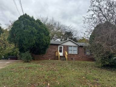 Main picture of 687 Beth Dr