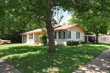 Main picture of 4644 Bunny Run Dr