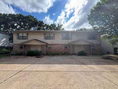 Main picture of 2481 N Brophy Ave