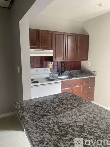 Main picture of 2213 W Tioga St