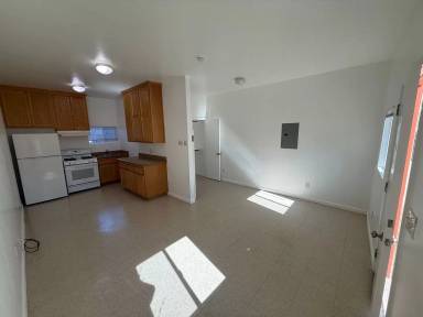 Main picture of 311 S Curryer St