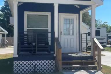 Main picture of 701 Gordy Rd