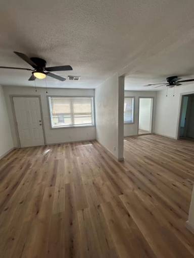 Main picture of 1529 NW Smith Ave