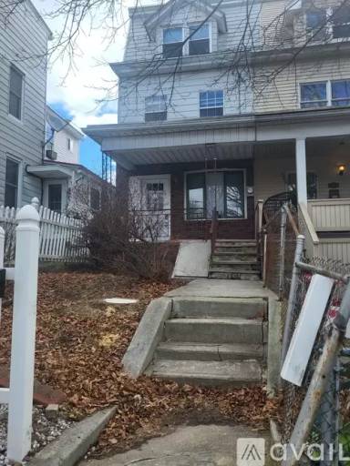 Main picture of 543 N 3rd St