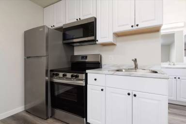 Main picture of 580 Mesa Blvd