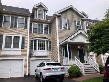 Main picture of 5 Georgetown Dr
