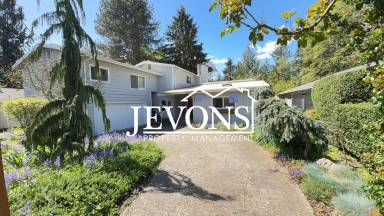 Main picture of 355 1st Ave NW