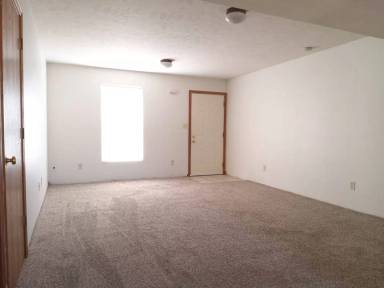 Main picture of 251 Woodridge Ct