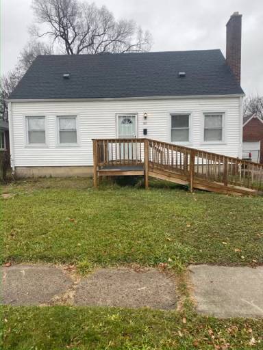 Main picture of 522 W McClellan St