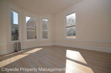 Main picture of 1661 Bush St