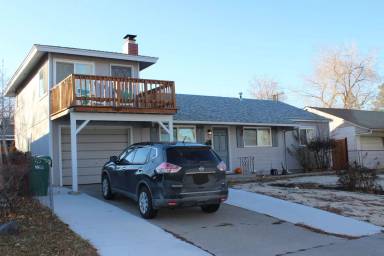 Main picture of 725 Ruby Ave
