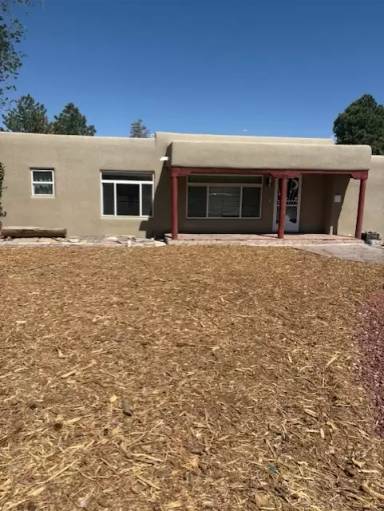 Main picture of 709 Sundown Pl SE