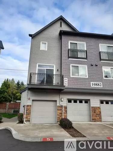 Main picture of 10882 NE Red Wing Way