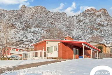 Main picture of 260 Polk Ave