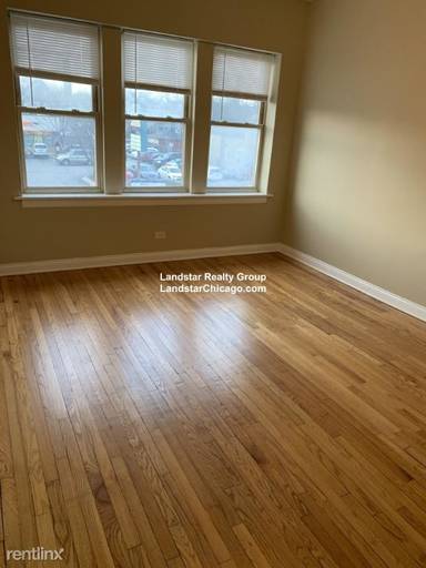 Main picture of 4433 W Fullerton Ave