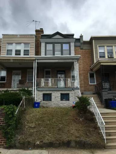 Main picture of 5918 N 21st St