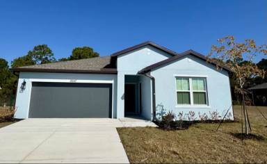 Main picture of 2647 Jupiter Blvd SW
