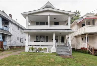 Main picture of 10310 Adelaide Ave
