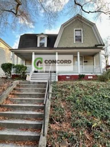 Main picture of 319 Tate St