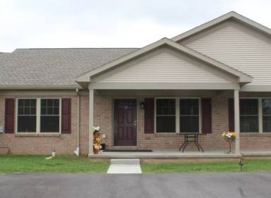 Main picture of 12 W High St