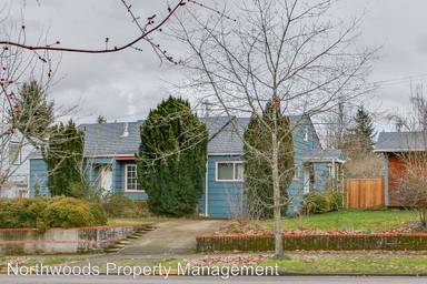Main picture of 2153 Jefferson St