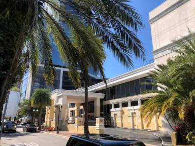 Main picture of Metropolitan At Lake Eola