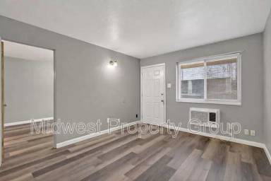 Main picture of 3710-3716 Geraldine Ave Apartments