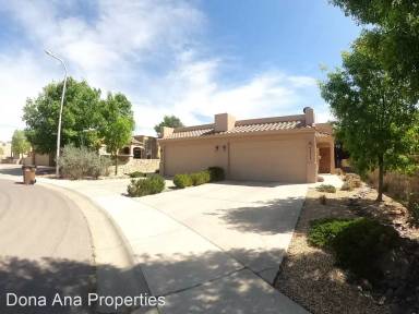 Main picture of 4202 Tres Ninos