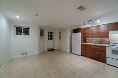 Main picture of 133 Randolph Pl NW